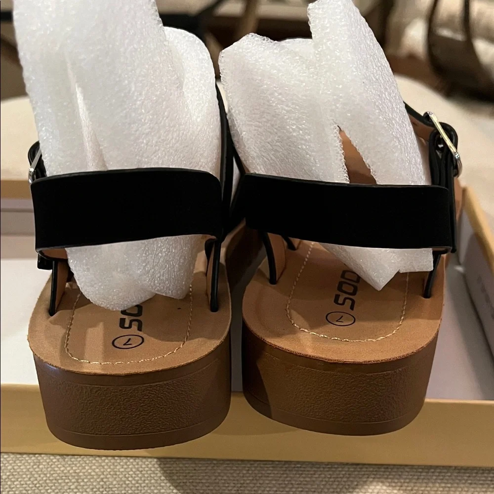 Soda Women's Black Chester-S Wedge Sandals/NIB/7 - Picture 10 of 15